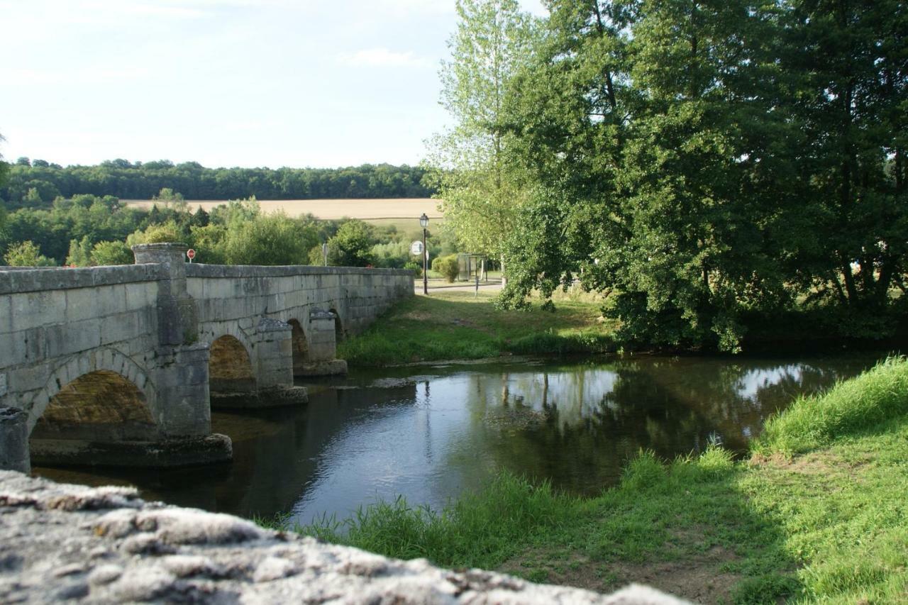 La Goelette Villa Bazincourt-sur-Saulx Exteriör bild